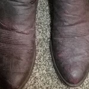 Justin 12 elephants dyed black cherry